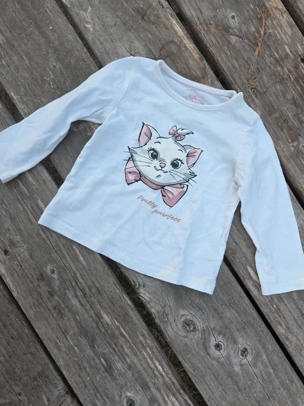 tee shirt
